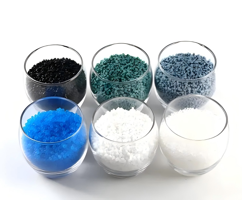 Os produtos de material TPE de alta dureza branqueiam com mais facilidade? A dureza do material está relacionada ao clareamento?