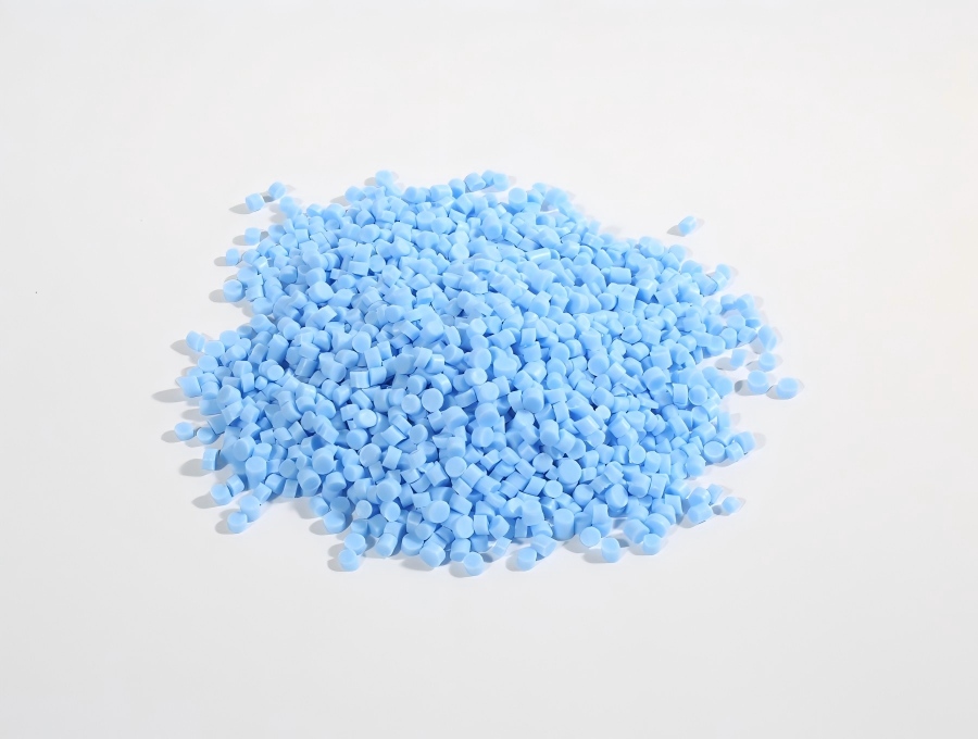 A superfície dos produtos de material TPE moldados por injeção fica branca – o problema está no molde ou na matéria-prima?