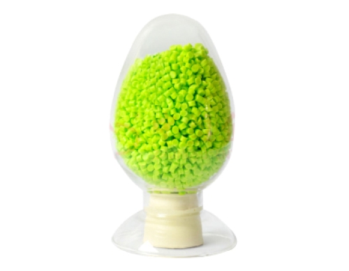 Os produtos TPE ficam sujos facilmente por causa do próprio material?